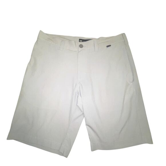 Travis Mathew Men's Tech Chino Golf Shorts Size 32 - Picture 1 of 5